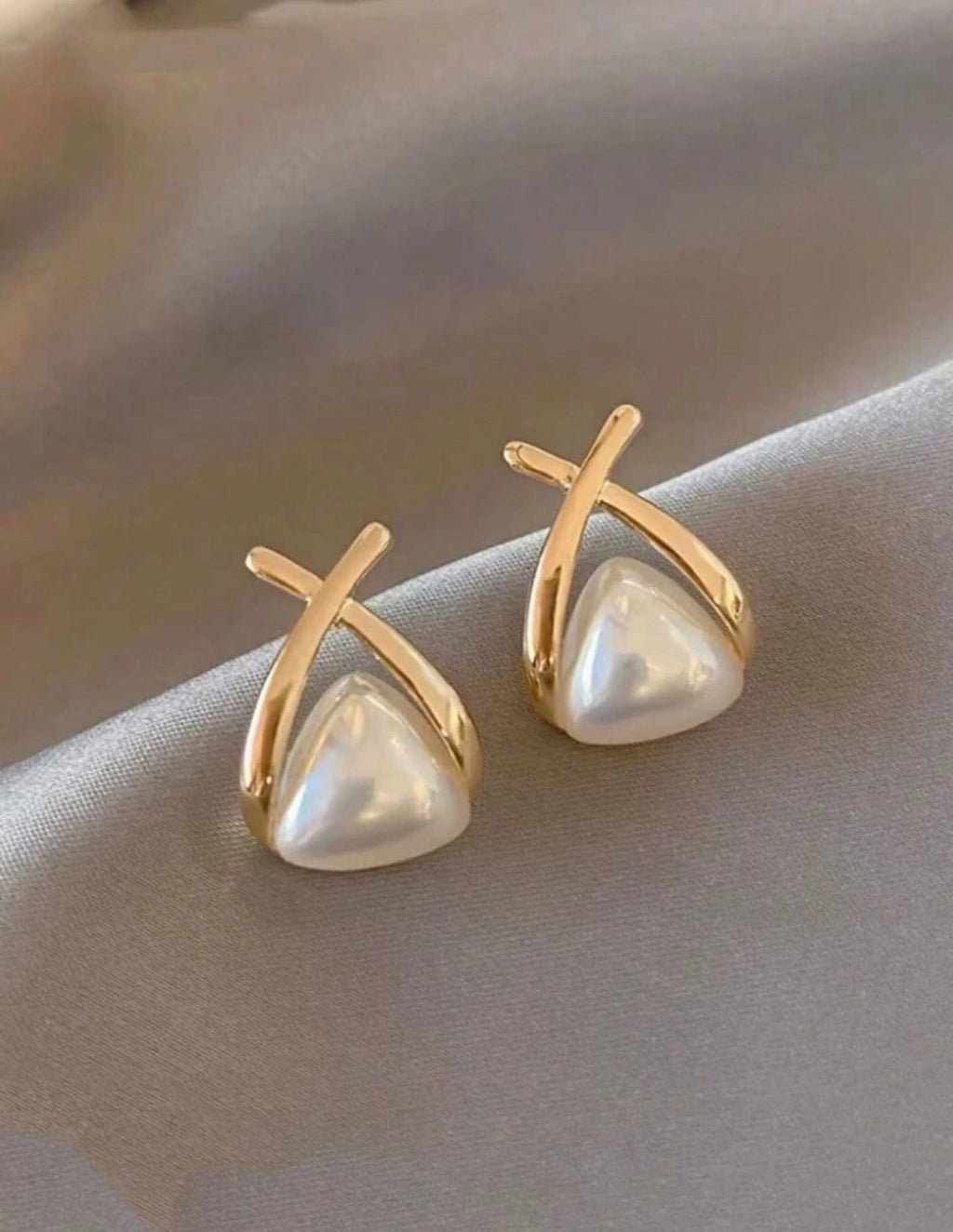Vintage Cross Triangle Pearl Dropping Earrings