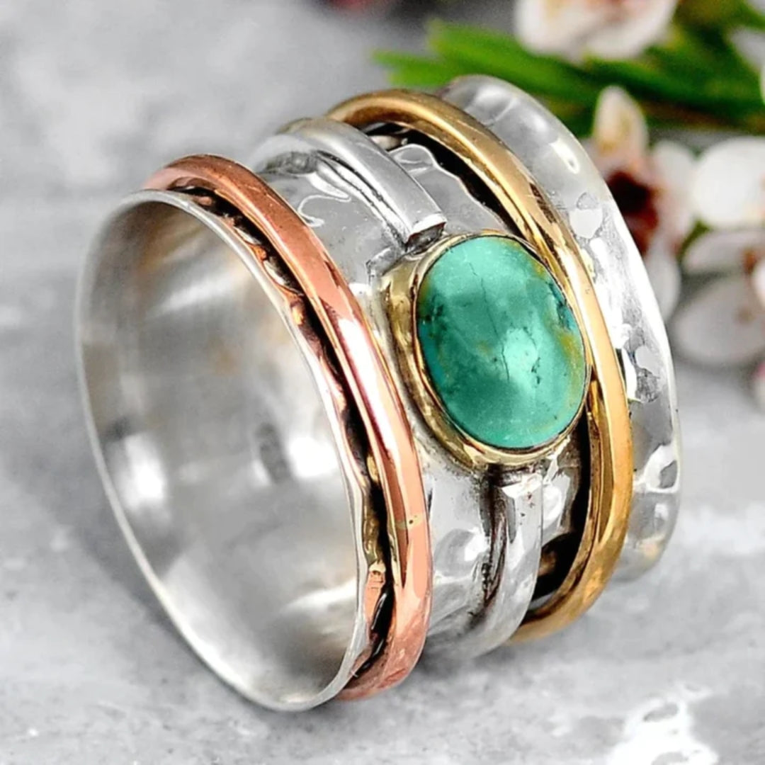 Vintage Turquoise and Silver Ring