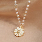 Pearl Daisy Pendant Necklace
