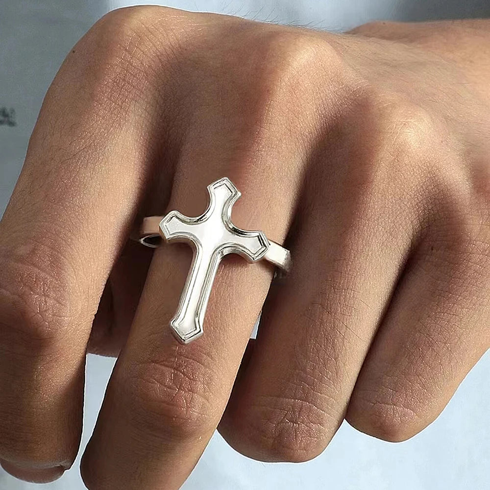 Simple Cross Ring