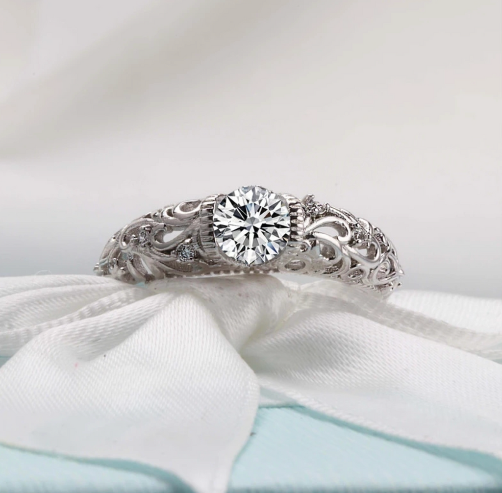 Elegant Silver and Zirconia Ring