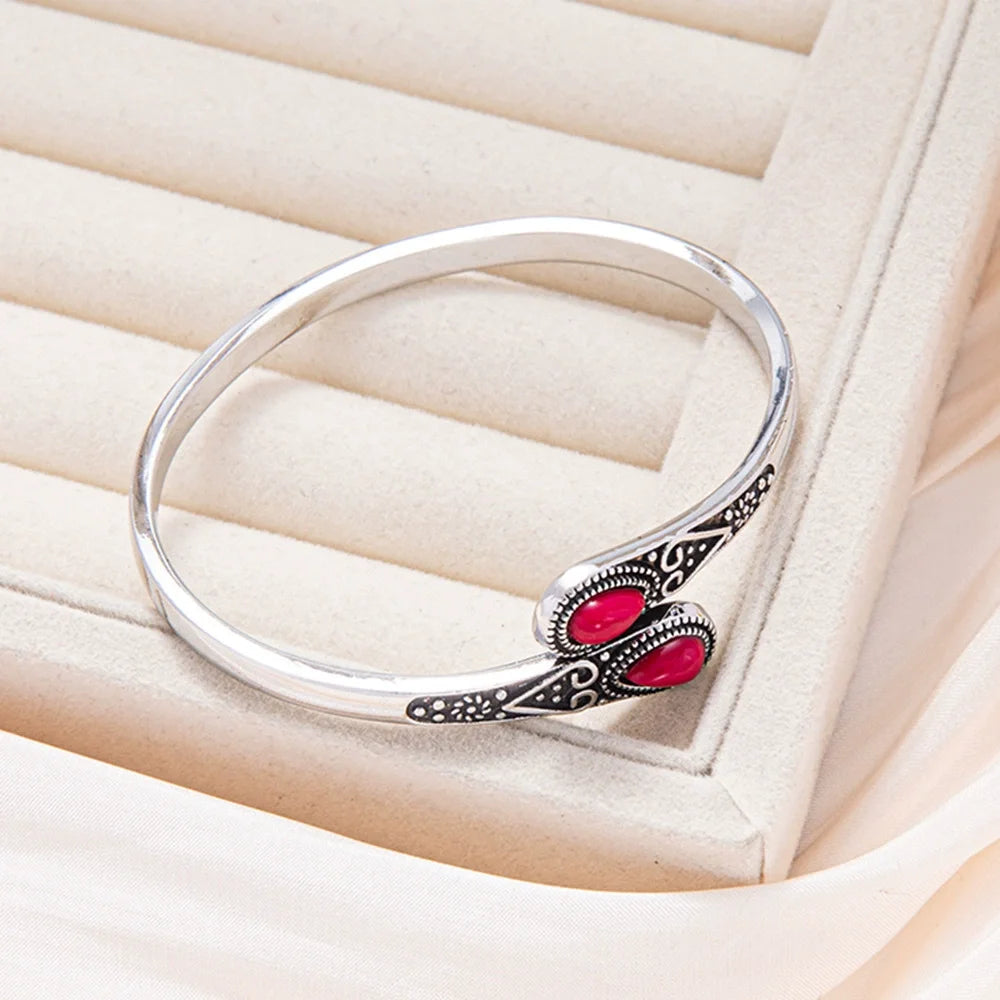 Vintage Bracelet with Colorful Gems and tribal Design