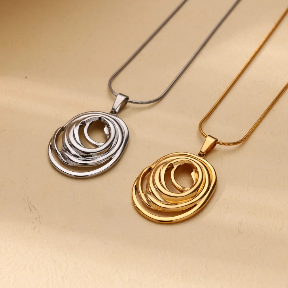 Hollow Geometric Oval Necklace in Gold and Silver