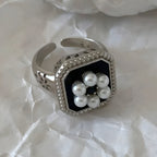 Vintage Black Stone Ring