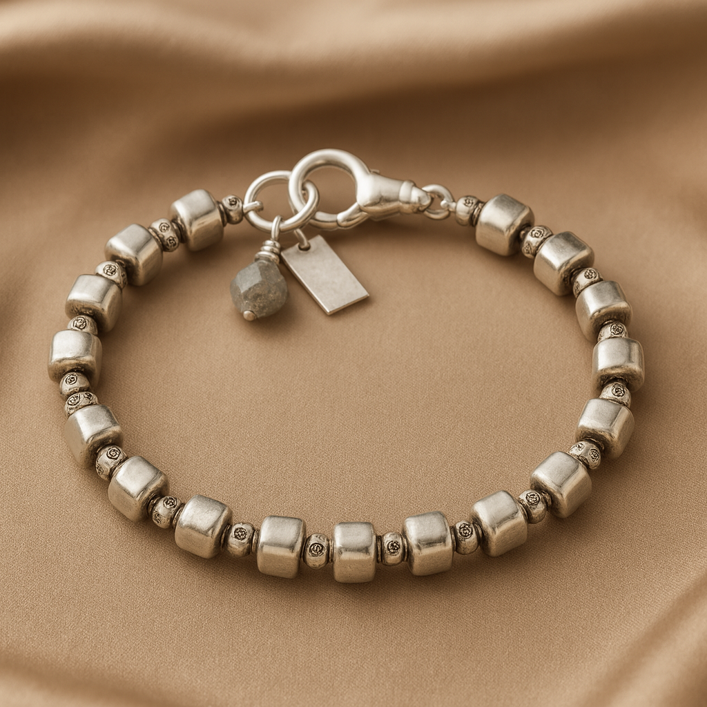 Retro Silver Cubic Bracelet