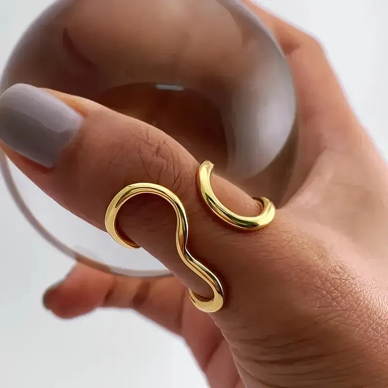Irregular Wavy Ring