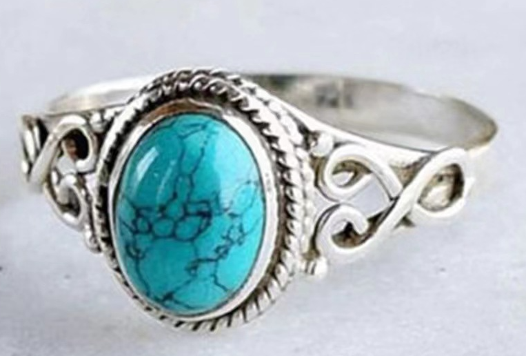 Timeless Silver Oval Turquoise Ring