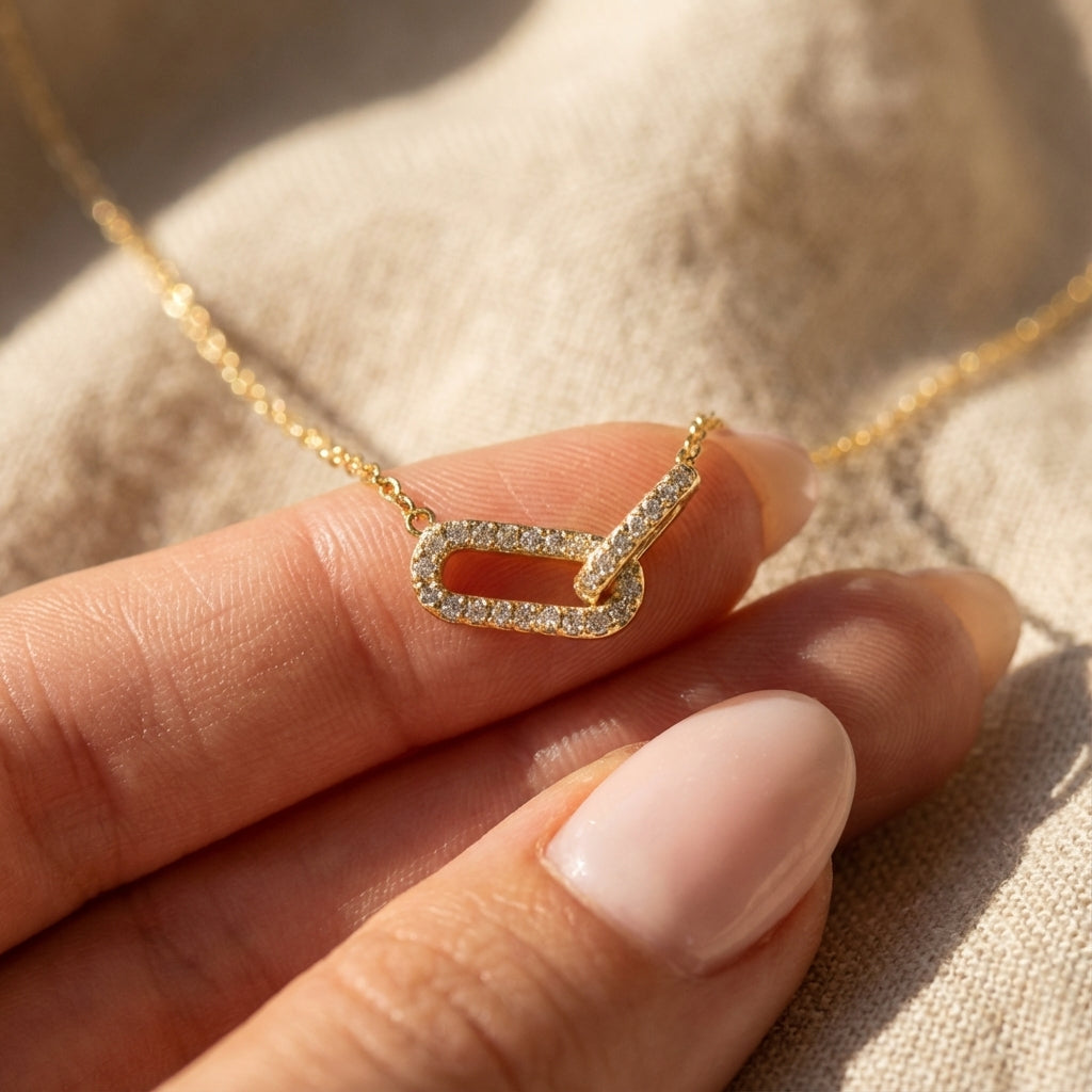 Double Oval Knot Pendant Diamond Necklace